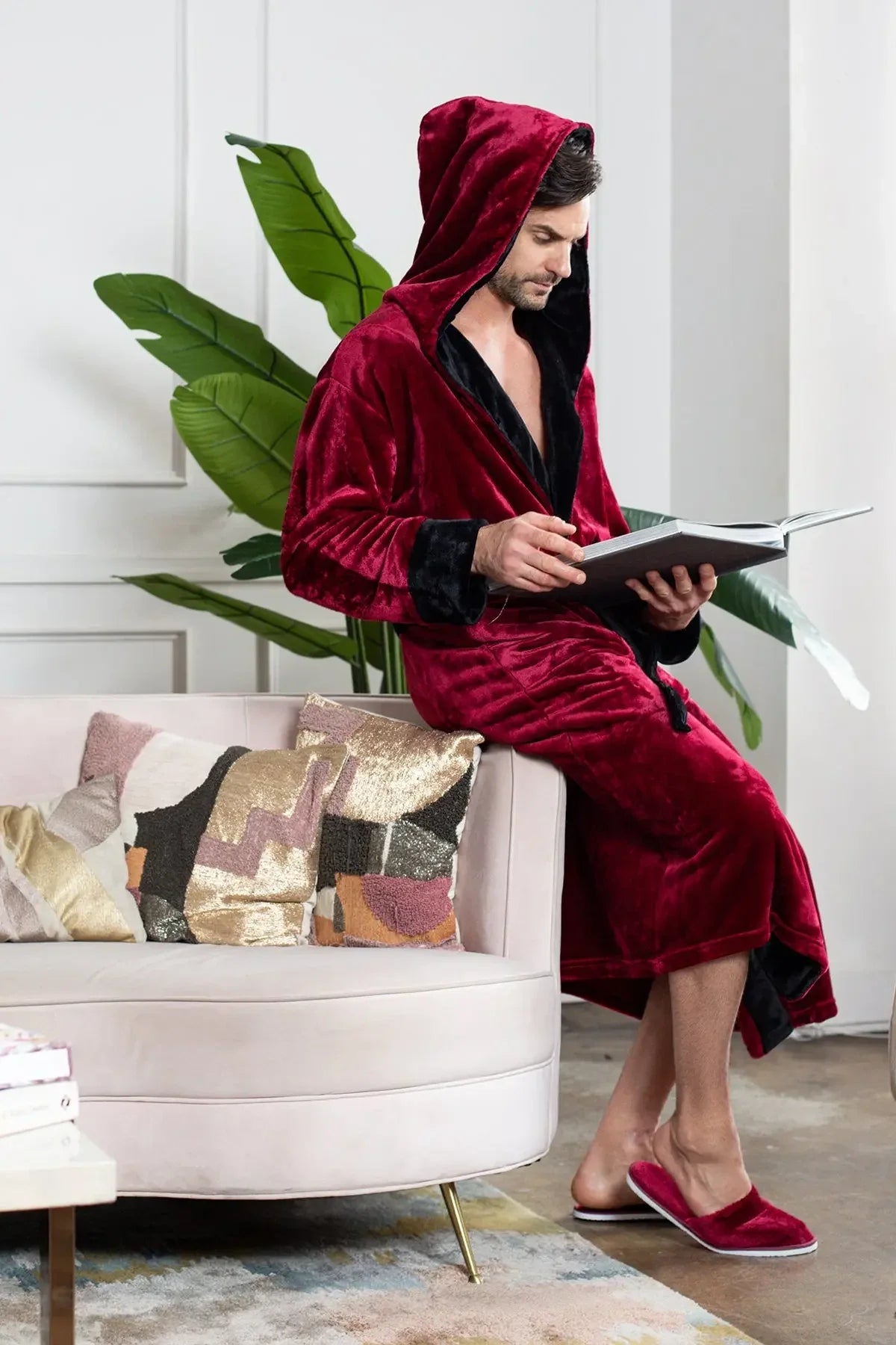 Men’s Robe with Hood – Ultra-Soft Plush Comfort
